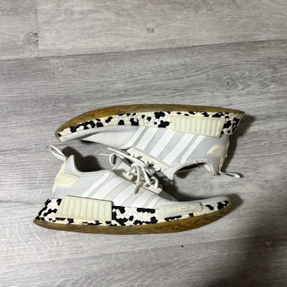 Adidas NMD R1
